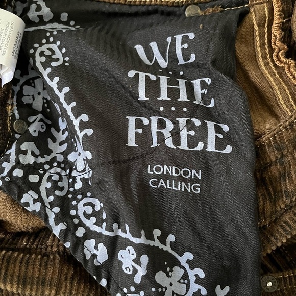 WE THE FREE PEOPLE Sz 24 THE LONDON CALLING SLOUCHY CORD PANTS SANDSTONE New - Picture 13 of 16